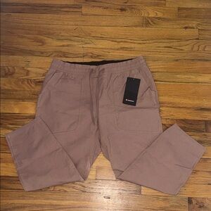 lululemon athletica Men's Drawstring Joggers in Mauve